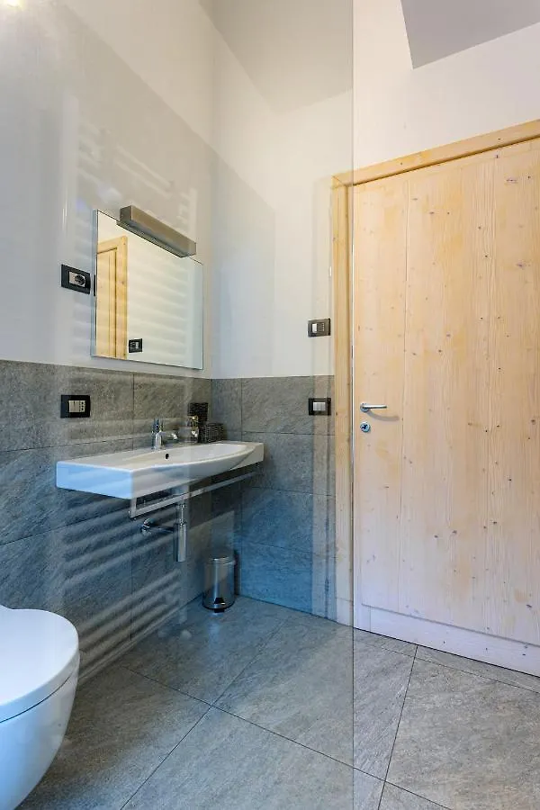 Arbulé Agriturismo&Spa Valtellina Poggiridenti Séjour à la ferme